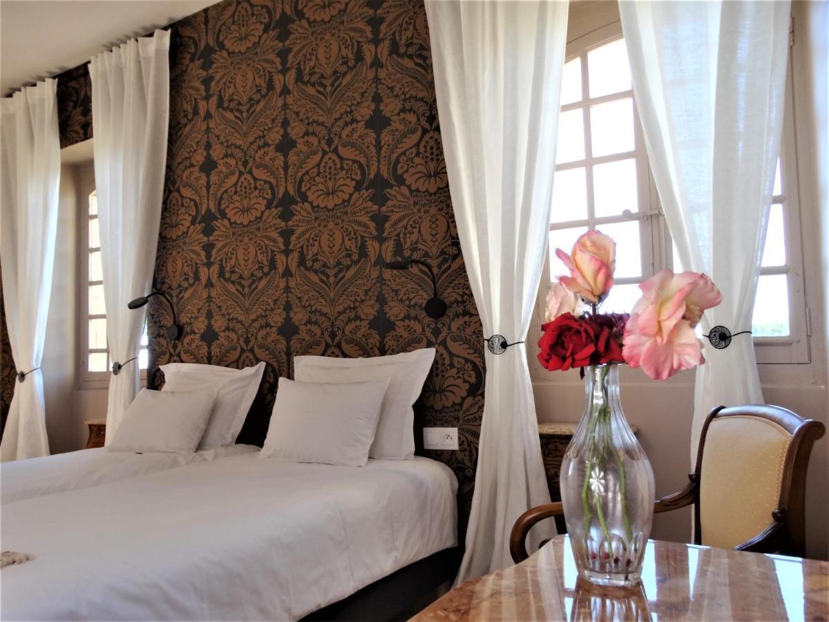 Chateau Montplaisir Charming B&B In Provence Valreas Exterior photo
